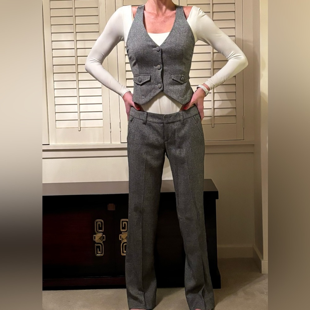Guess vintage vest and pantsuit - Picture 4 of 15